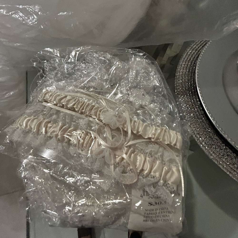 David’s Bridal NEW
Wedding dress -includes everything in picture (veil, crown) - Picture 9 of 15